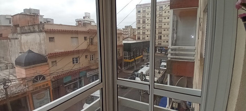 Imagen 13 de 15 de Santa Teresita Venta En Peatonal