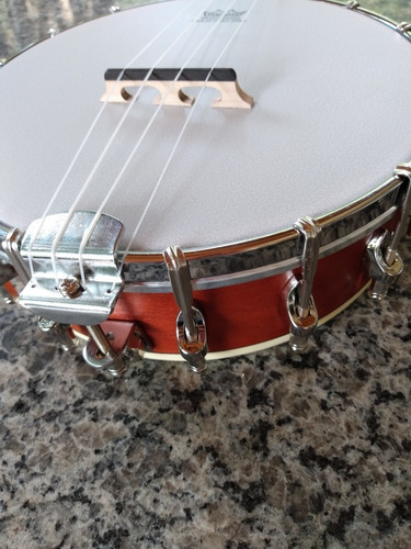 Imagem 4 de 10 de Ukulele Banjolele Concert Ck-120buo Fundo Aberto