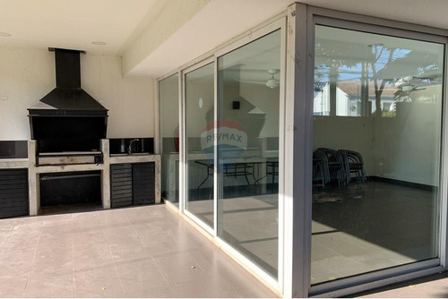Depto En Venta 2d/2b En Coventry