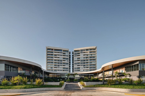 ¡tu Nuevo Hogar Te Está Esperando En El Edificio Townsquare!