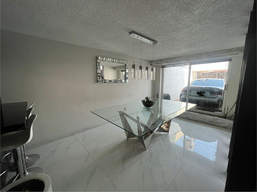 Casa En Venta En Bosques De Aragon L.