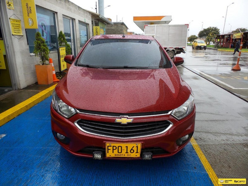 Imagen 2 de 17 de Chevrolet Onix Ltz