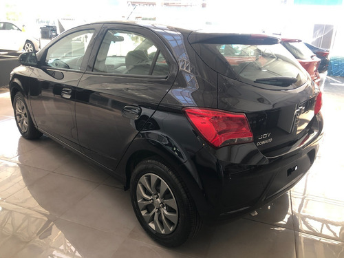 Imagen 4 de 10 de Chevrolet Joy Black Mt 2022 0km 5p
