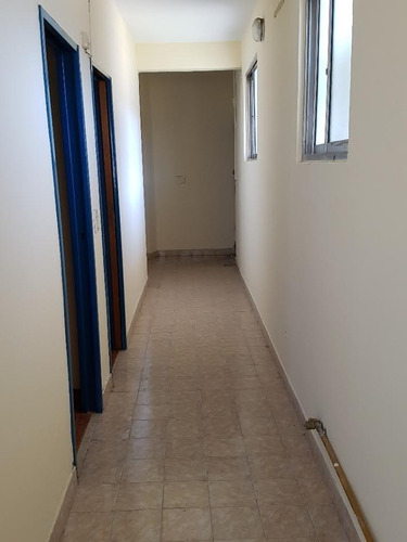 Imagen 4 de 9 de Venta Ph De 3 Amb Zona Ballester