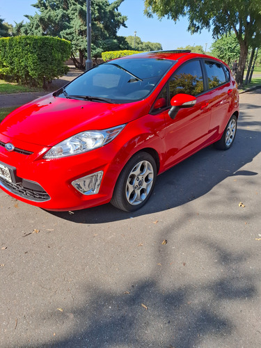 Ford Fiesta Kinetic 1.6 Design 120cv Titanium