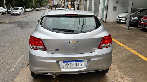 Imagem 4 de 10 de Chevrolet Onix 2018 Joy 1.0 Www.totalveiculospn.com.br