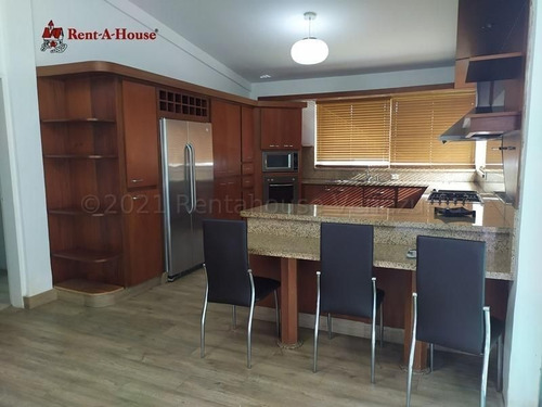 Imagen 2 de 14 de Casa En Venta En Guataparo Country Club Valencia 22-3990 Rentahouse Concepto