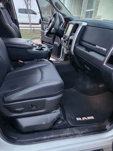RAM Ram 2500 Laramie 4x4