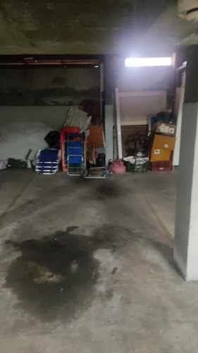 Imagen 3 de 5 de Venta De 3 Garaje Pocitos - Ideal Renta Cw173976