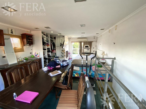 Imagen 22 de 23 de Venta De Galpón, 3 Departamentos, Local Y Espacio Guardacoches En Quilmes Oeste