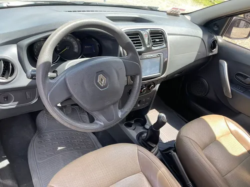 Renault Sandero Expression Mt 1.6 4x2