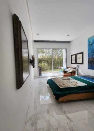 Venta De Casa De Lujo Con Ascensor En Llanogrande, Sector Cabeceras