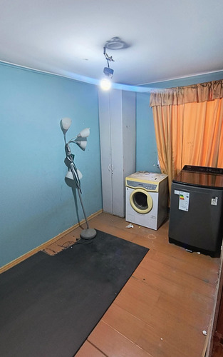 Se Vende Casa De 2 Pisos En Esquina Comuna De Macul