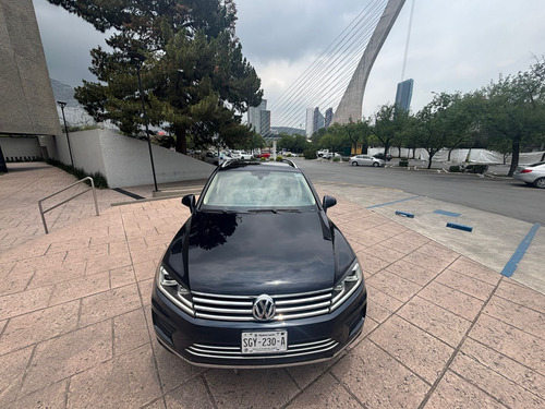 Volkswagen Touareg 3.0 V6 Tdi At