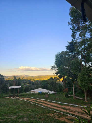 Chácara Em Minas Gerais C/ 3.600m2 E Ecologicamente Correta.