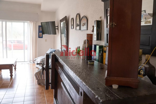 Venta De Apartamento 2 Dormitorios En Península, Punta Del Este