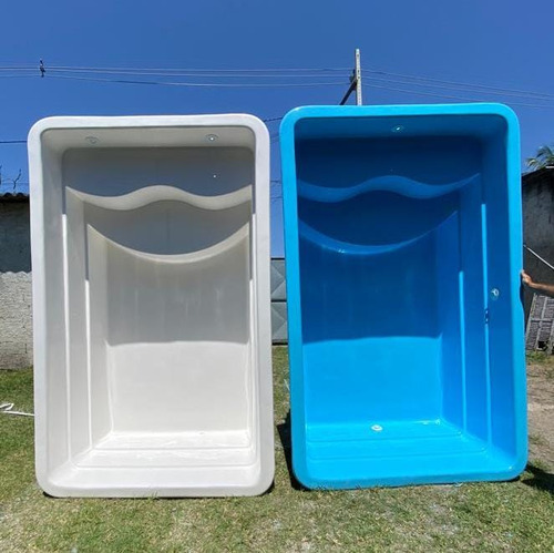 Piscina De Fibra Premium 2.70x1.70x0.80