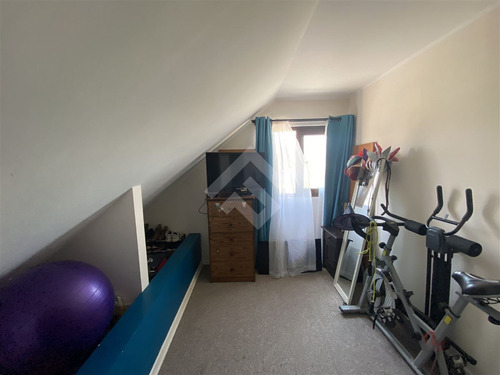 Casa En Venta De 3 Dorm. En Colina
