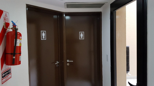 Imagen 8 de 13 de Alquiler De Consultorios