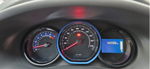 Imagen 7 de 15 de Renault Sandero 1.6 Gt Line 105cv