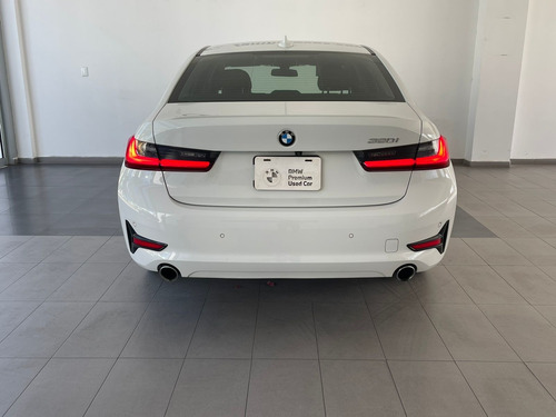 Imagen 10 de 14 de Bmw Serie 3 320i 4 Puertas