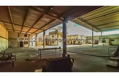 Imagen 3 de 5 de Excelente Inversion En Galpon En Venta Zona Punto Fijo, Contacto 04146954944 Cod Ref 22-17692