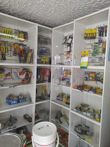 Imagen 2 de 15 de Se Vende Negocio De Carpintería Y Ferretería