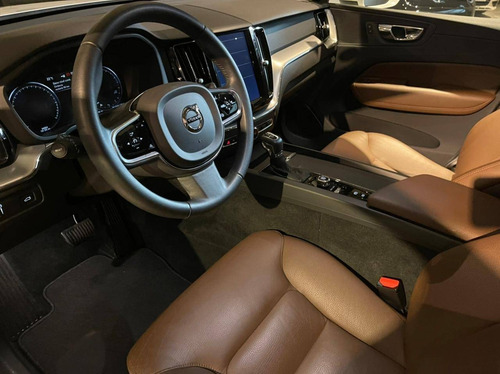 Imagem 8 de 11 de Volvo Xc60 2.0 T5 Gasolina Momentum Awd Geartronic