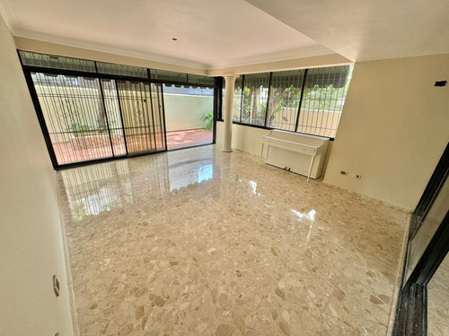 Alquilo Casa Solo Uso Solo Vivienda En Mirador Sur