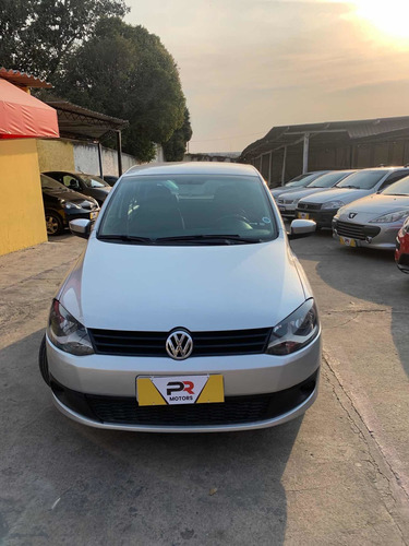 Imagem 6 de 15 de Volkswagen Fox 2013 1.6 Vht Total Flex 5p