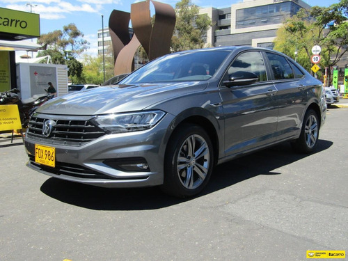 Volkswagen Jetta R Line Tp 1400