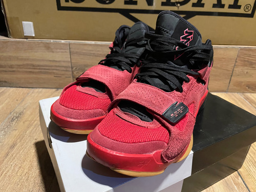 Jordan Zion 2 Talla 27mx (Usado)