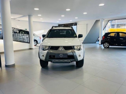 Imagem 2 de 14 de Mitsubishi L200 Savana 3.2 4x4 16v Turbo Intercooler Diesel