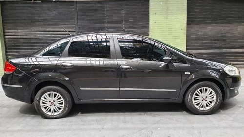 Fiat Linea Essence 1.8 Flex 2013