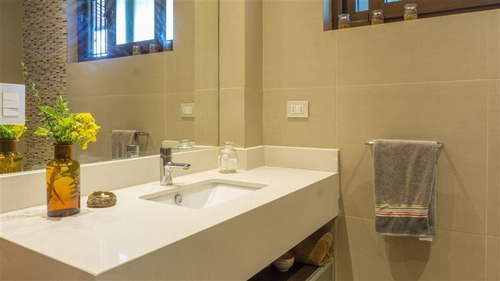 Imagen 13 de 30 de Casa En Venta De 4 Dormitorios En La Reina