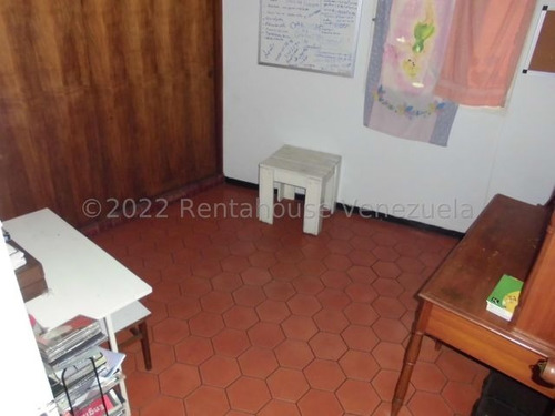 Imagen 3 de 19 de Casa En Venta Urb,los Chorros Mls #22-27949 Sc