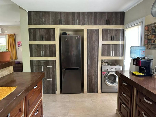 Casa Quinta En Venta - 2 Dormitorios 2 Baños - 1.500mts2 - Chivilcoy