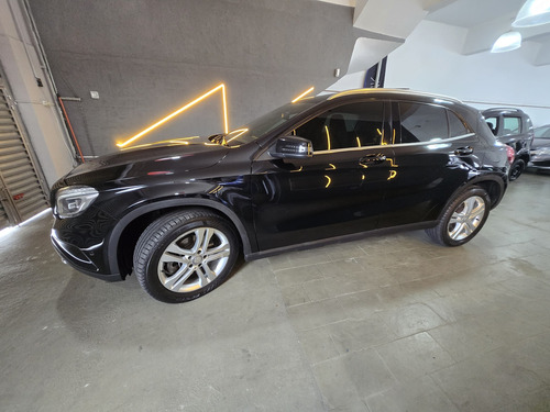 Mercedes-Benz Classe GLA 2.0 Enduro Turbo 5p