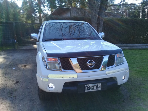 Imagen 6 de 15 de Nissan Frontier 2.5 Le Cab Doble At 4x4