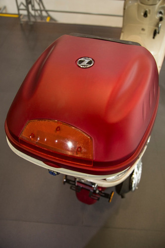 Imagen 10 de 15 de Zanella Styler 150 Edizione Lidermoto Martinez Scooters