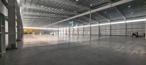 Alquiler Nave Industrial-logistica Aaa A Metros Ramal Escobar!