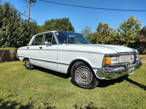 Imagen 2 de 9 de Ford Falcon De Luxe 1981