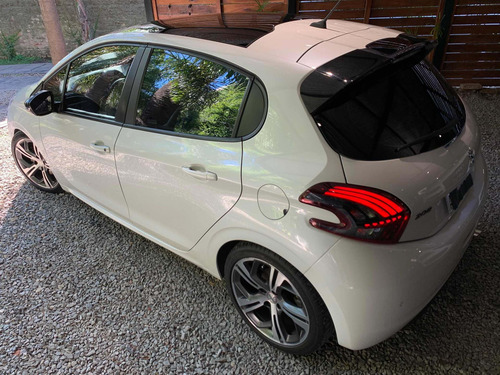 208 Gt / Golf Audi A1 Bora 1.8t Fiat 500 308 Vento Etios Ds3