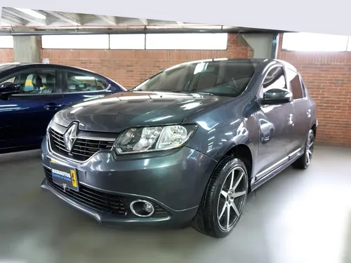 Renault Logan 1.6 Privilege / Intens