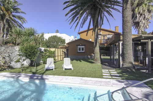 Imagen 18 de 23 de Casa En Venta De 7 Dormitorios C/ Cochera En Maldonado