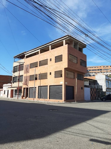 Edificio En Venta En Obra Gris Higuerote