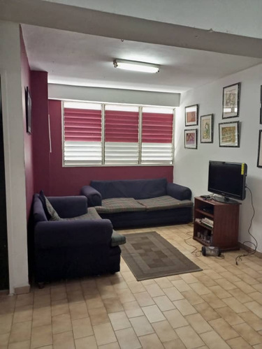 Imagen 3 de 8 de En Venta Apartamento En Res Nagua Dos, Av. Bolívar Vieja De Naguanagua.