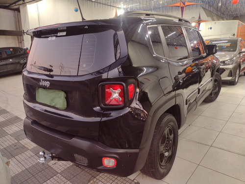 Jeep Renegade 1.8 Flex Aut. 5p 6 marchas
