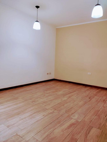 Imagen 3 de 15 de Venta Ph De 1 Dormitorio En Barrio Centro Rosario