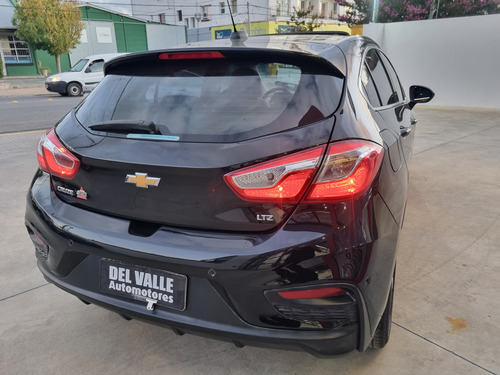 Chevrolet Cruze 1.4 Ltz hatchback